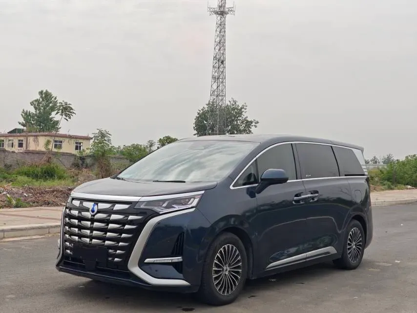 2022 Mercedes-Benz GLC Class 2.0T 197HP L4 9AT,autocango,china used car exporter,china ev exporter,chinese used car exporter,chinese used ev exporter