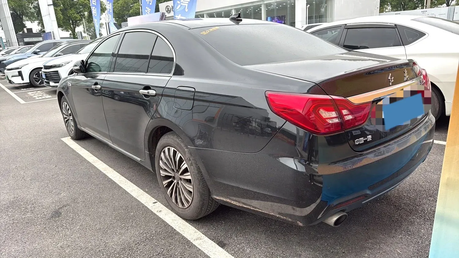 2019 HongQi H7 2.0T 204HP L4 6AT,autocango,china used car exporter,china ev exporter,chinese used car exporter,chinese used ev exporter