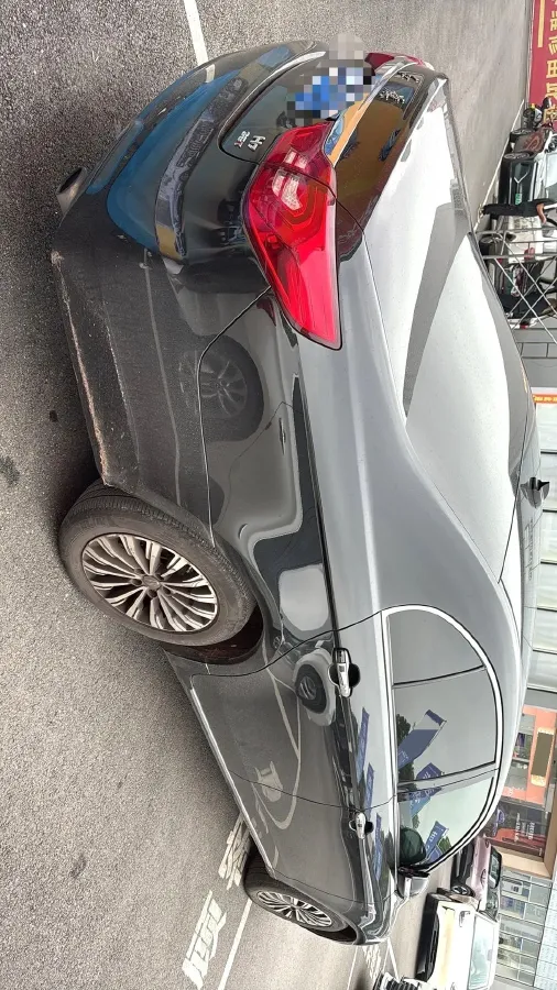 2019 HongQi H7 2.0T 204HP L4 6AT,autocango,china used car exporter,china ev exporter,chinese used car exporter,chinese used ev exporter