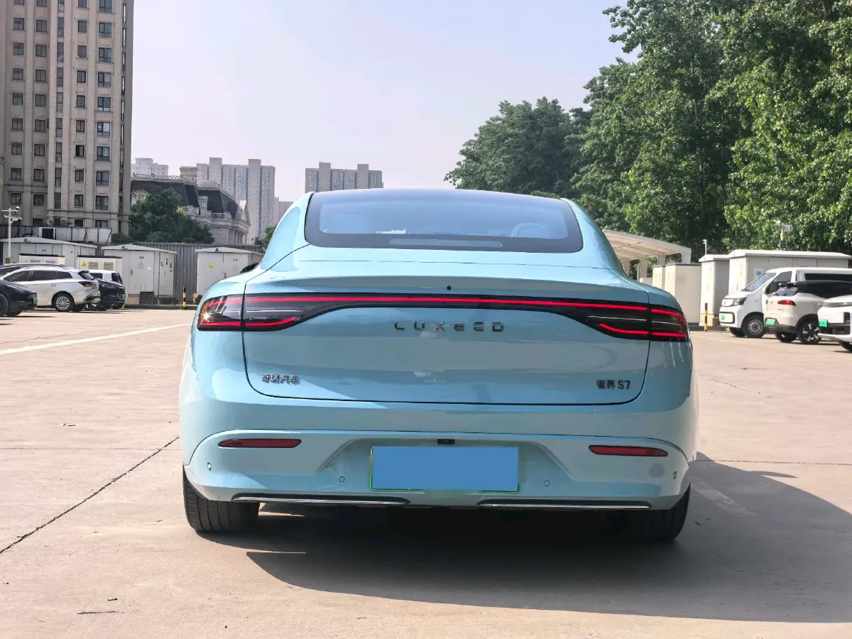 2025 Luxeed S7 BEV 100KWH,autocango,china used car exporter,china ev exporter,chinese used car exporter,chinese used ev exporter