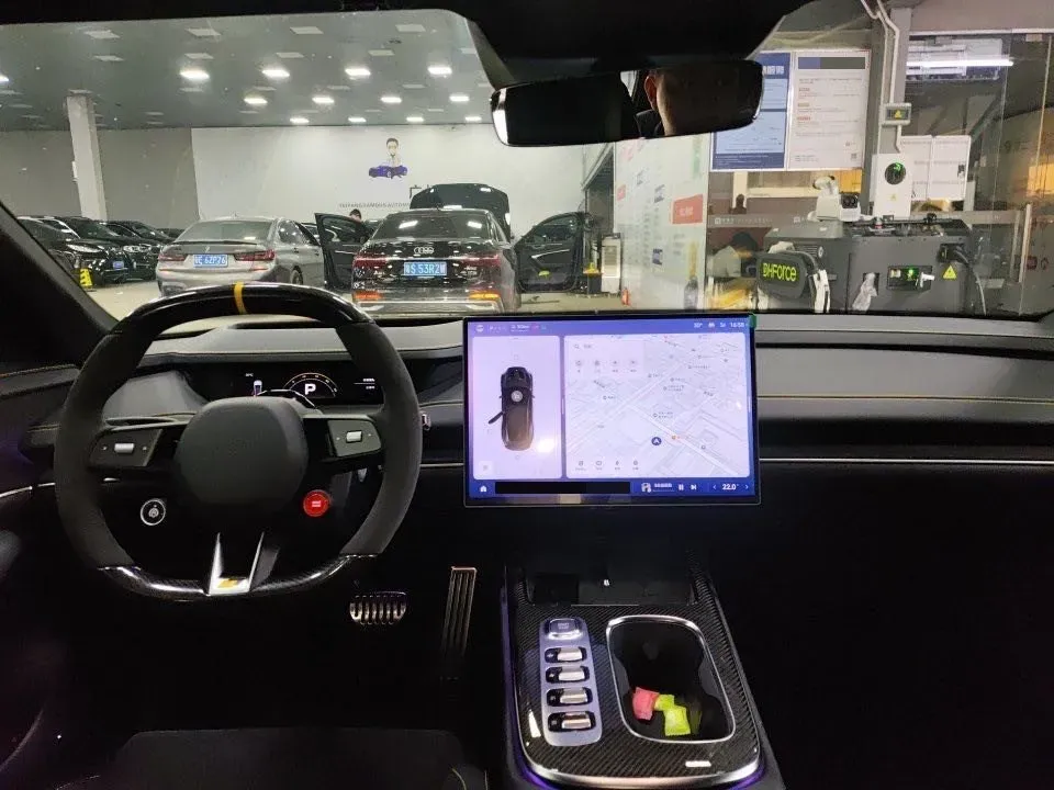 2025 MI SU7 Ultra BEV 93.7KWH,autocango,china used car exporter,china ev exporter,chinese used car exporter,chinese used ev exporter