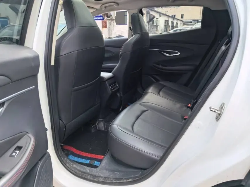 2020 ChangAn UNI-T 1.5T 180HP L4 7DCT,autocango,china used car exporter,china ev exporter,chinese used car exporter,chinese used ev exporter