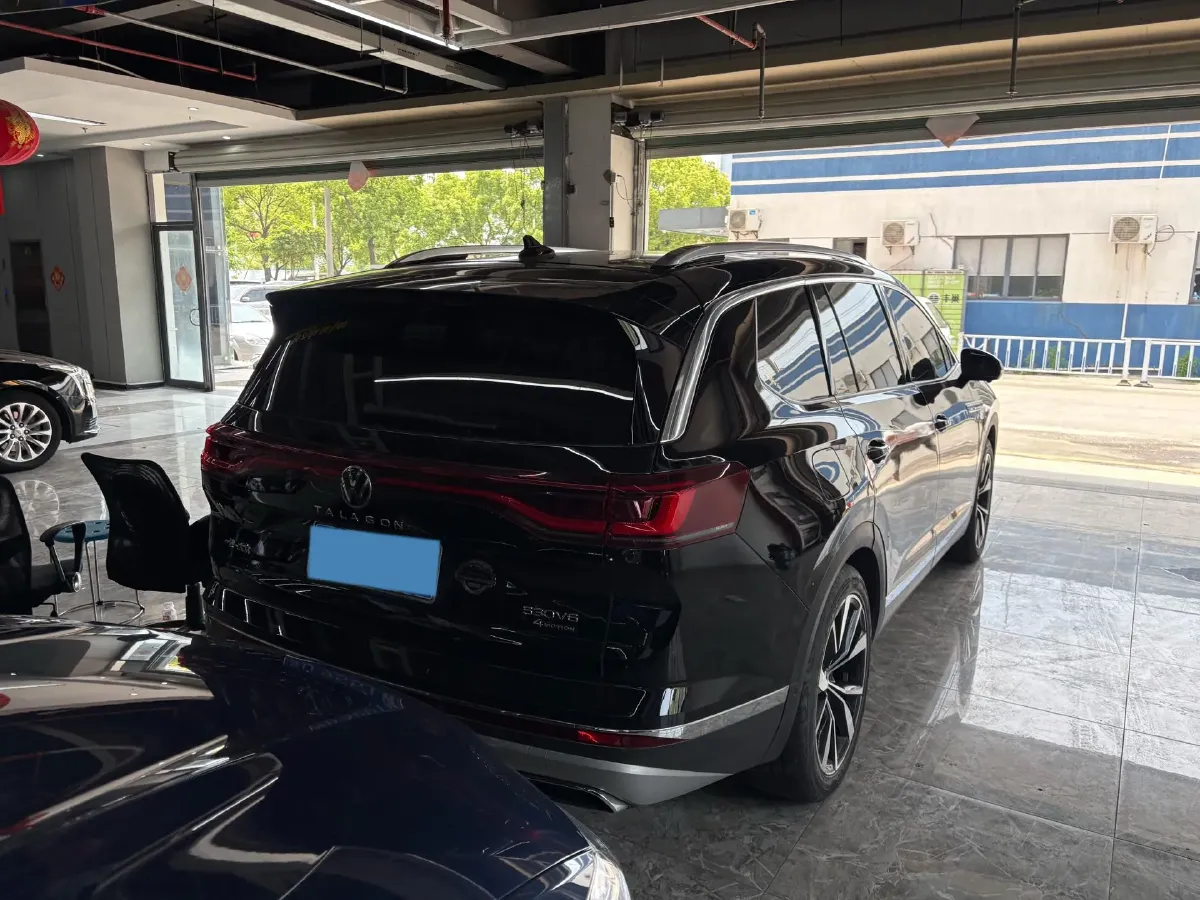2021 Volkswagen Talagon 2.5T 299HP V6 7DCT,autocango,china used car exporter,china ev exporter,chinese used car exporter,chinese used ev exporter