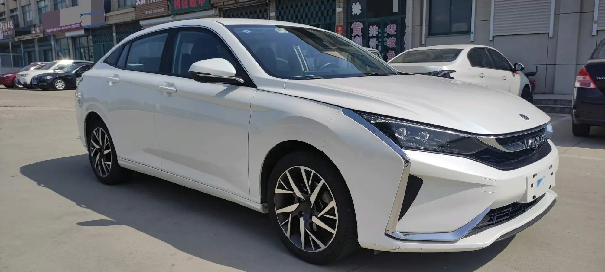 2020 DongFeng Aeolus YiXuan 1.5T 150HP L4 6DCT,autocango,china used car exporter,china ev exporter,chinese used car exporter,chinese used ev exporter