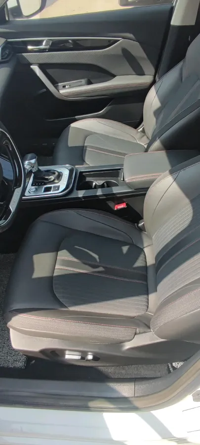 2020 DongFeng Aeolus YiXuan 1.5T 150HP L4 6DCT,autocango,china used car exporter,china ev exporter,chinese used car exporter,chinese used ev exporter