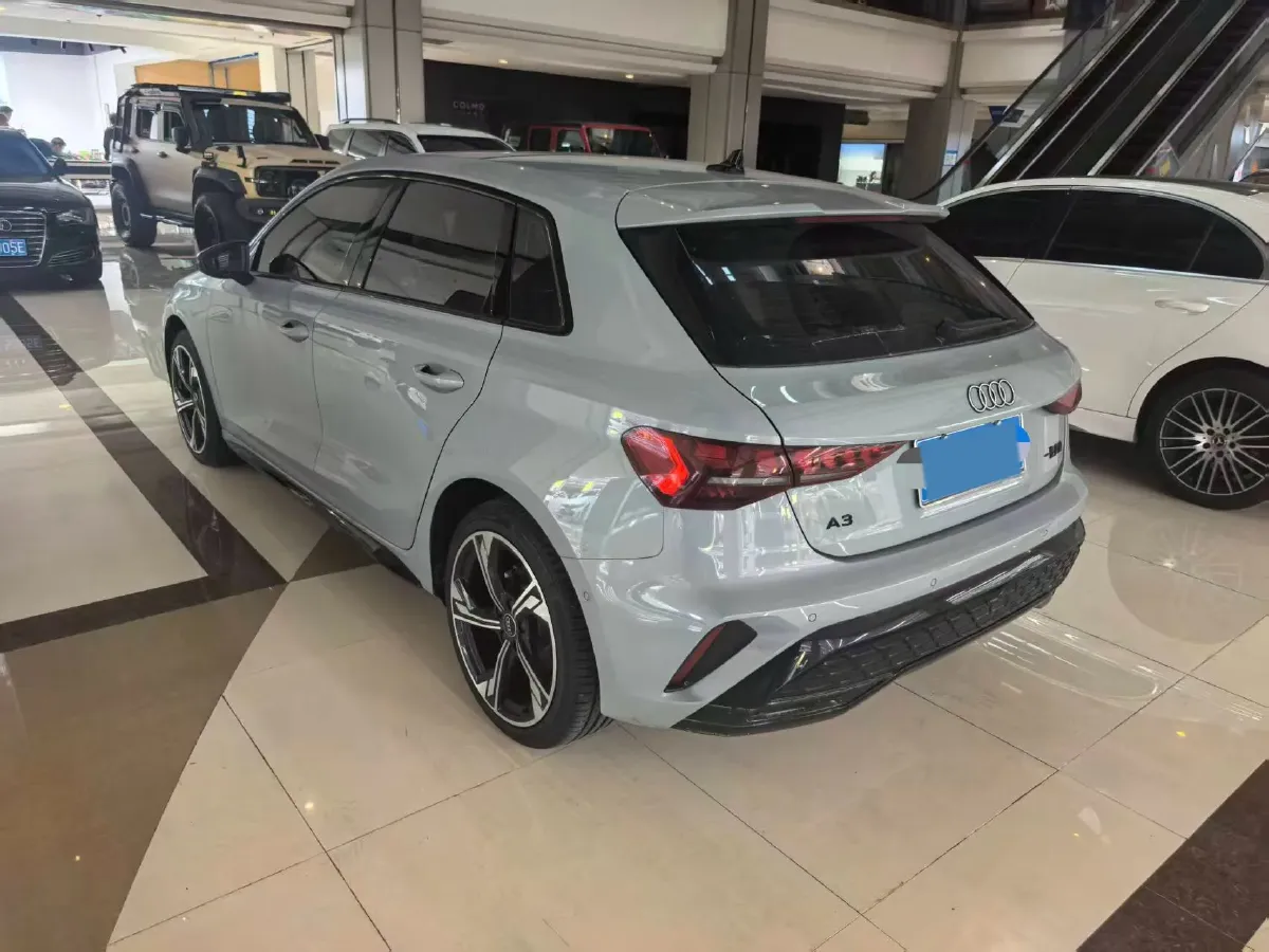 2025 Audi A3 1.5T 160HP L4 7DCT,autocango,china used car exporter,china ev exporter,chinese used car exporter,chinese used ev exporter