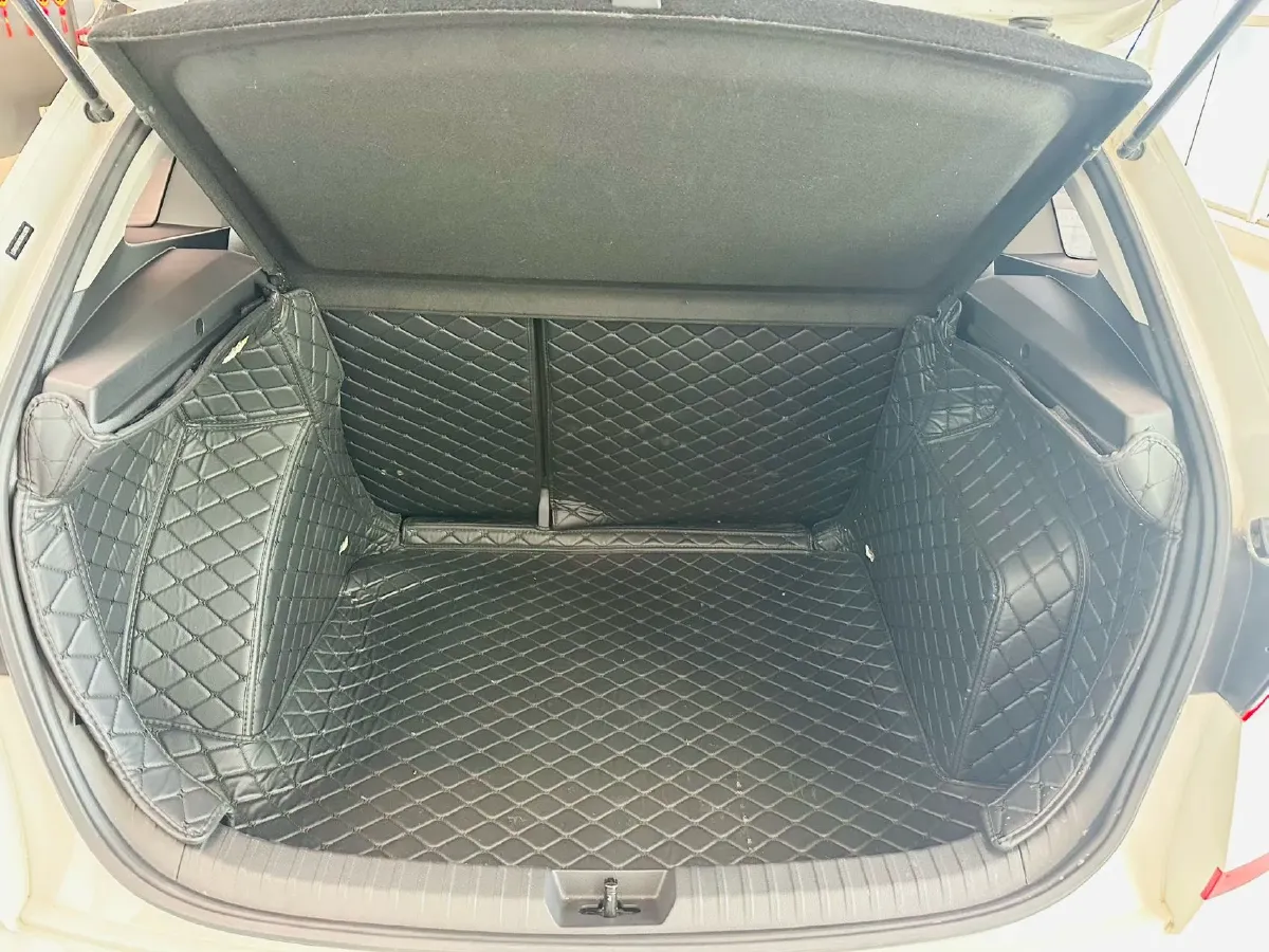 2022 Skoda Kamiq 1.5L 112HP L4 6AT,autocango,china used car exporter,china ev exporter,chinese used car exporter,chinese used ev exporter