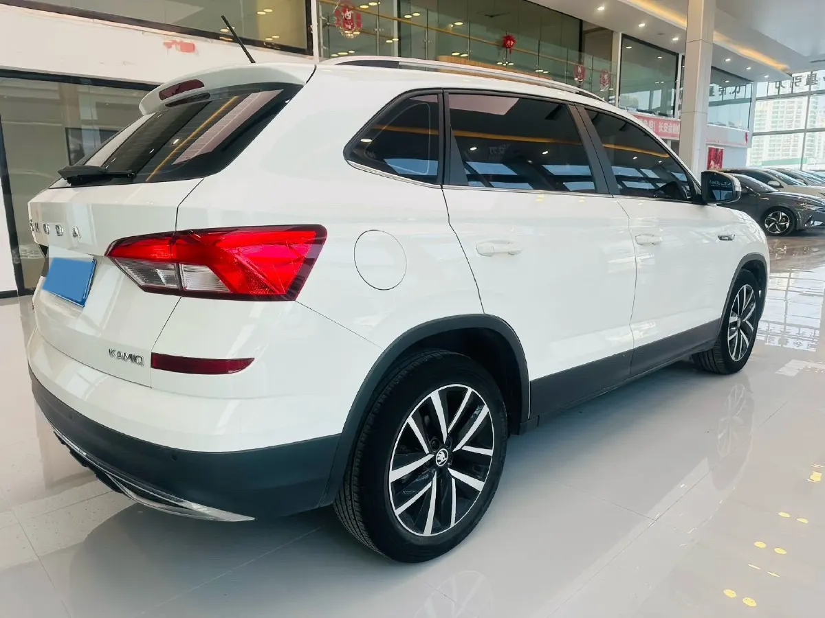 2022 Skoda Kamiq 1.5L 112HP L4 6AT,autocango,china used car exporter,china ev exporter,chinese used car exporter,chinese used ev exporter