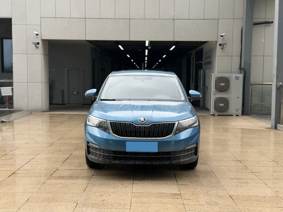 2020 Skoda Kamiq 1.5L 112HP L4 6AT,autocango,china used car exporter,china ev exporter,chinese used car exporter,chinese used ev exporter