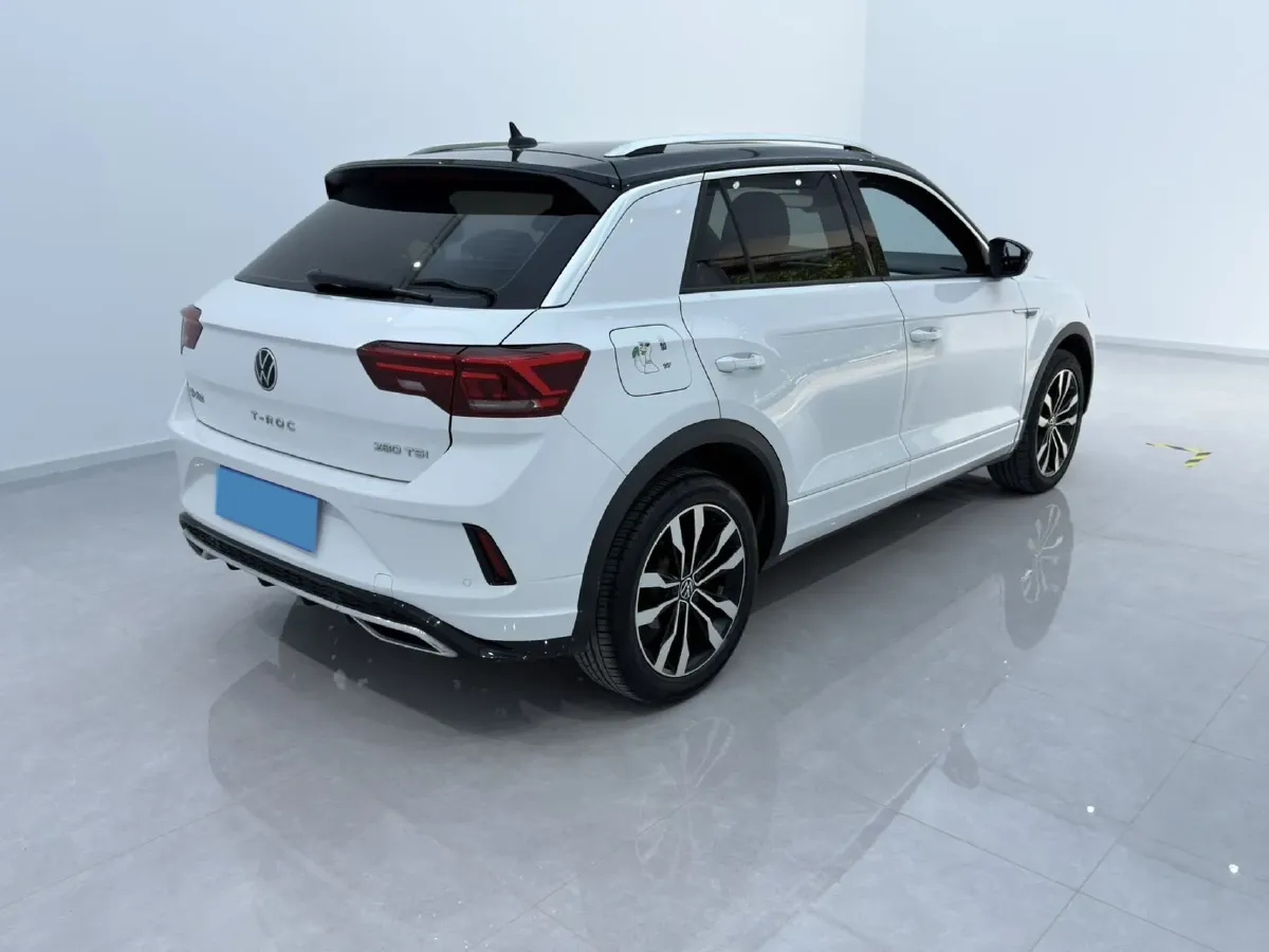 2022 Volkswagen T-Roc 1.4T 150HP L4 7DCT,autocango,china used car exporter,china ev exporter,chinese used car exporter,chinese used ev exporter