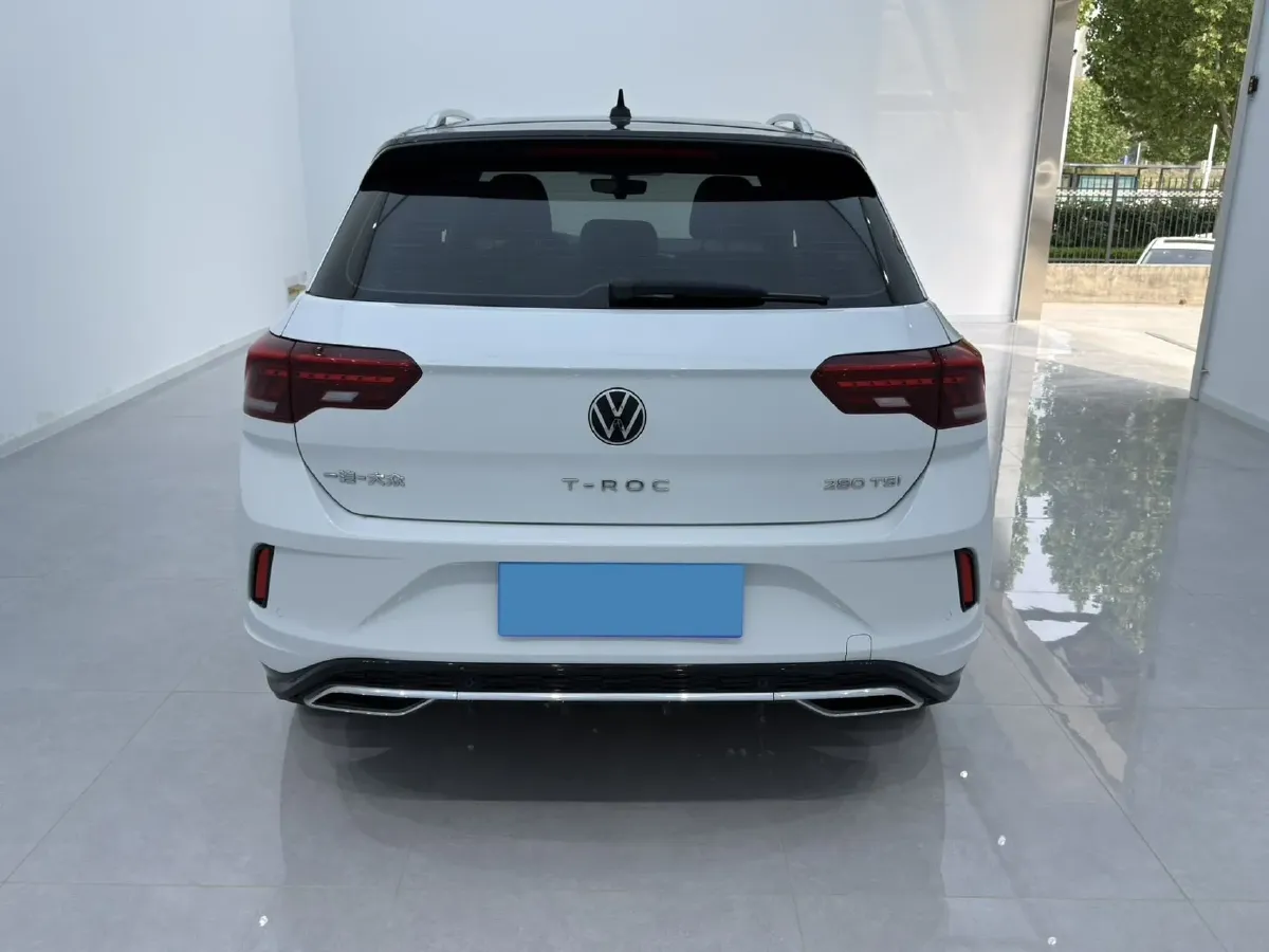 2022 Volkswagen T-Roc 1.4T 150HP L4 7DCT,autocango,china used car exporter,china ev exporter,chinese used car exporter,chinese used ev exporter