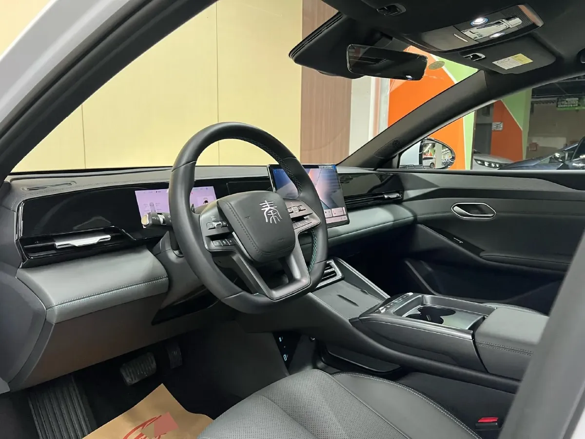 2025 BYD QinL BEV,autocango,china used car exporter,china ev exporter,chinese used car exporter,chinese used ev exporter