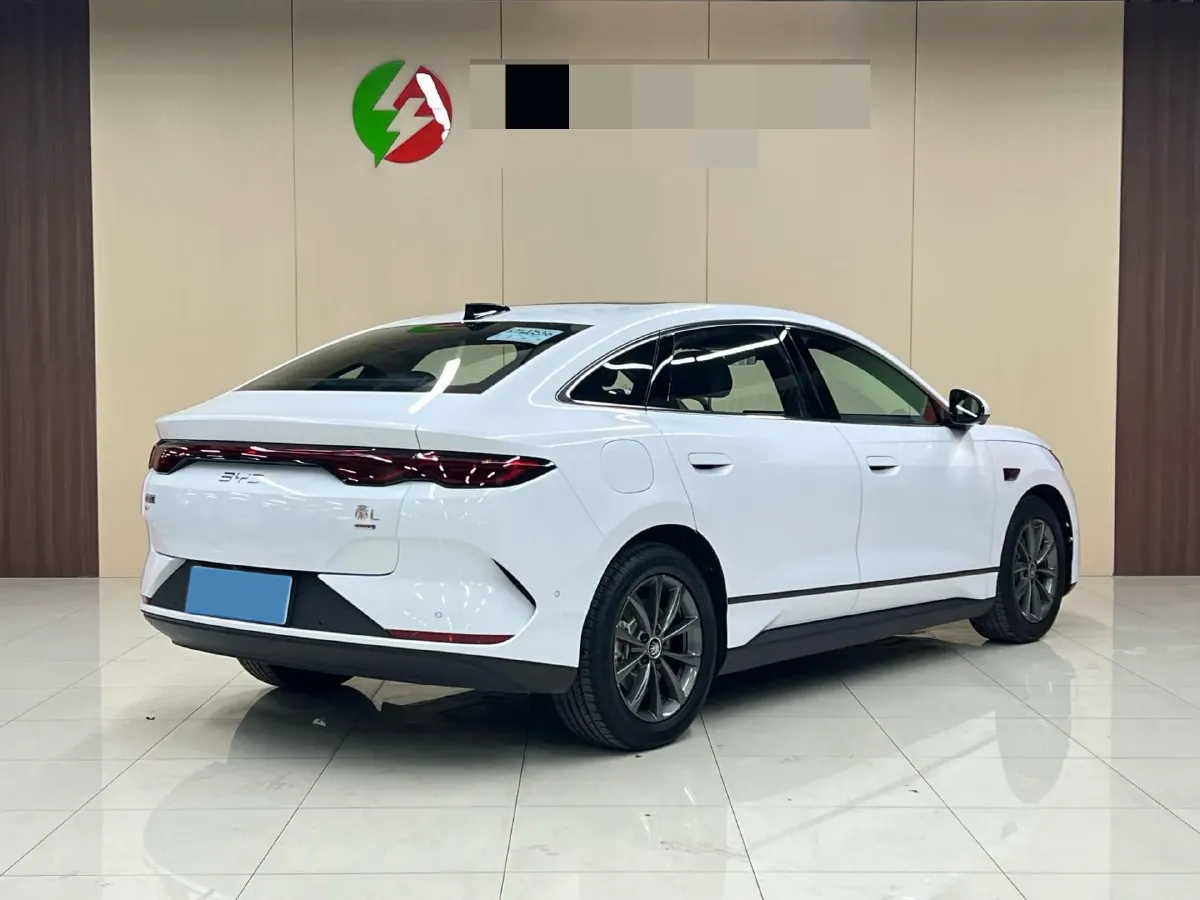2025 BYD QinL BEV,autocango,china used car exporter,china ev exporter,chinese used car exporter,chinese used ev exporter