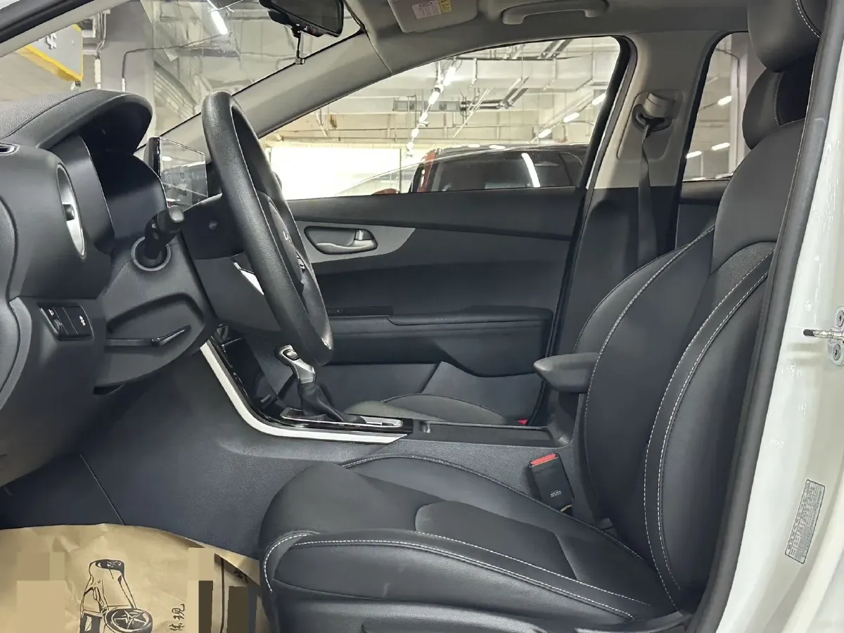 2021 Kia K3 1.5L 115HP L4 CVT,autocango,china used car exporter,china ev exporter,chinese used car exporter,chinese used ev exporter