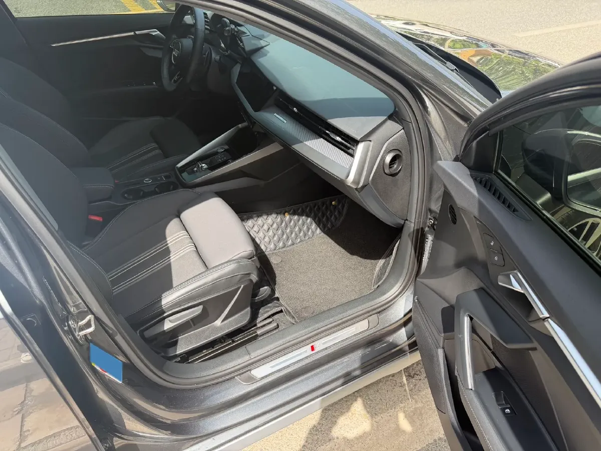 2023 Audi A3 1.4T 150HP L4 7DCT,autocango,china used car exporter,china ev exporter,chinese used car exporter,chinese used ev exporter