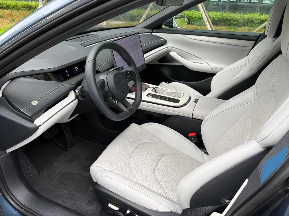 2024 MI SU7 BEV 73.6KWH,autocango,china used car exporter,china ev exporter,chinese used car exporter,chinese used ev exporter