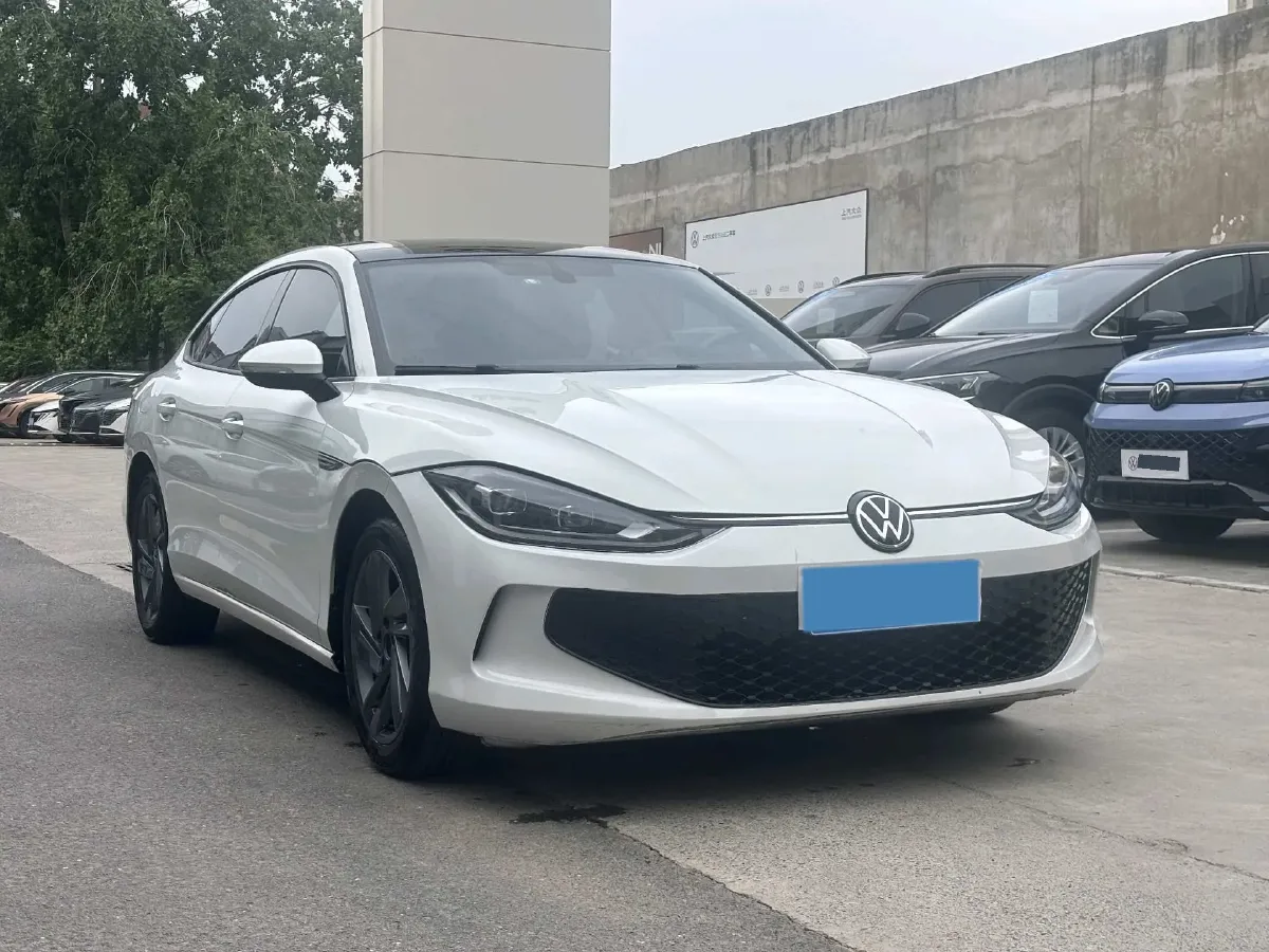 2024 Volkswagen Lamando 1.2T 116HP L4 7DCT,autocango,china used car exporter,china ev exporter,chinese used car exporter,chinese used ev exporter