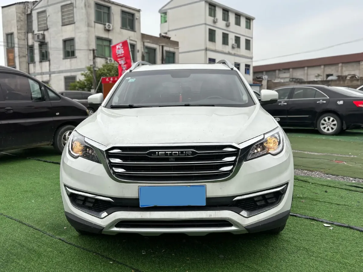 2018 Jetour X70 1.5T 147HP L4 5MT,autocango,china used car exporter,china ev exporter,chinese used car exporter,chinese used ev exporter