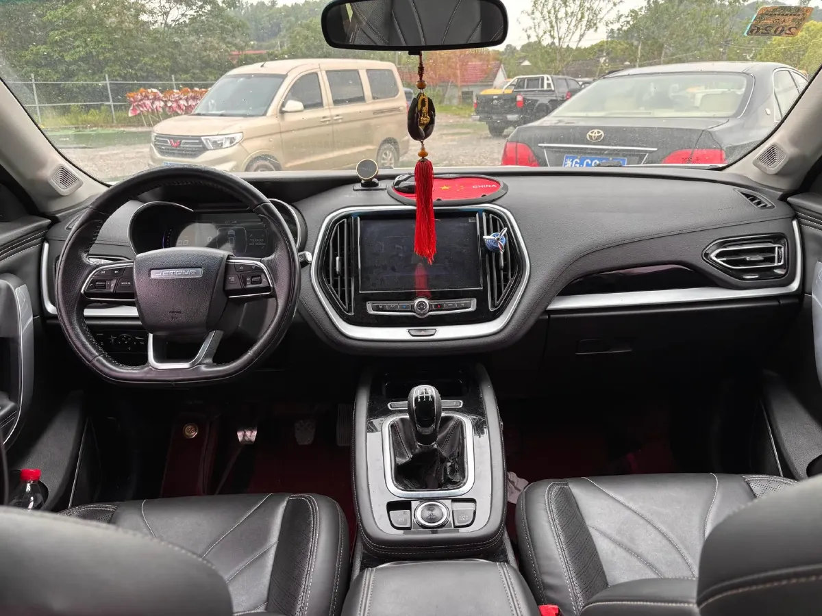 2018 Jetour X70 1.5T 147HP L4 5MT,autocango,china used car exporter,china ev exporter,chinese used car exporter,chinese used ev exporter