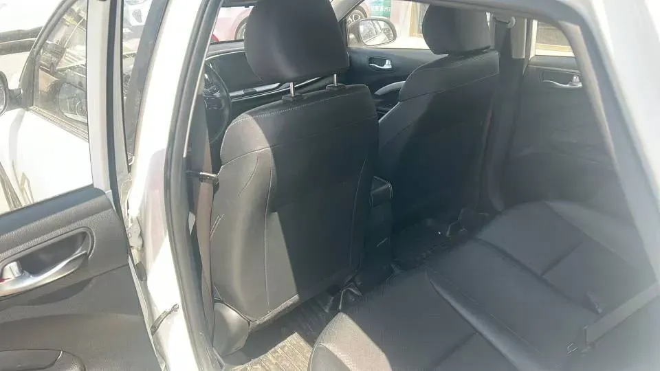 2021 Kia KX1 1.4L 100HP L4 CVT,autocango,china used car exporter,china ev exporter,chinese used car exporter,chinese used ev exporter