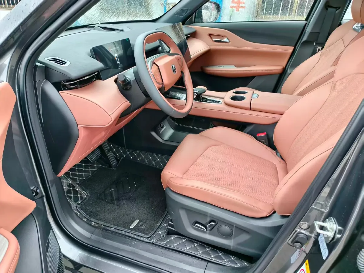 2025 ChangAn UNI-Z 1.5L 98HP L4 E-CVT PHEV,autocango,china used car exporter,china ev exporter,chinese used car exporter,chinese used ev exporter