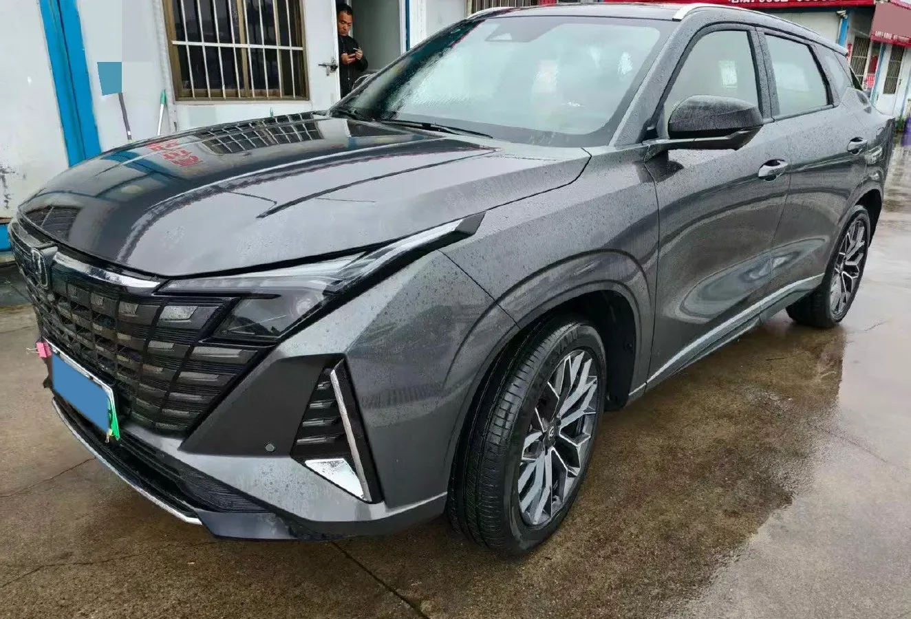 2025 ChangAn UNI-Z 1.5L 98HP L4 E-CVT PHEV,autocango,china used car exporter,china ev exporter,chinese used car exporter,chinese used ev exporter