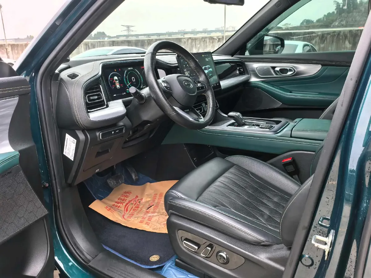 2022 GAC Trumpchi GS8 2.0T 252HP L4 8AT,autocango,china used car exporter,china ev exporter,chinese used car exporter,chinese used ev exporter