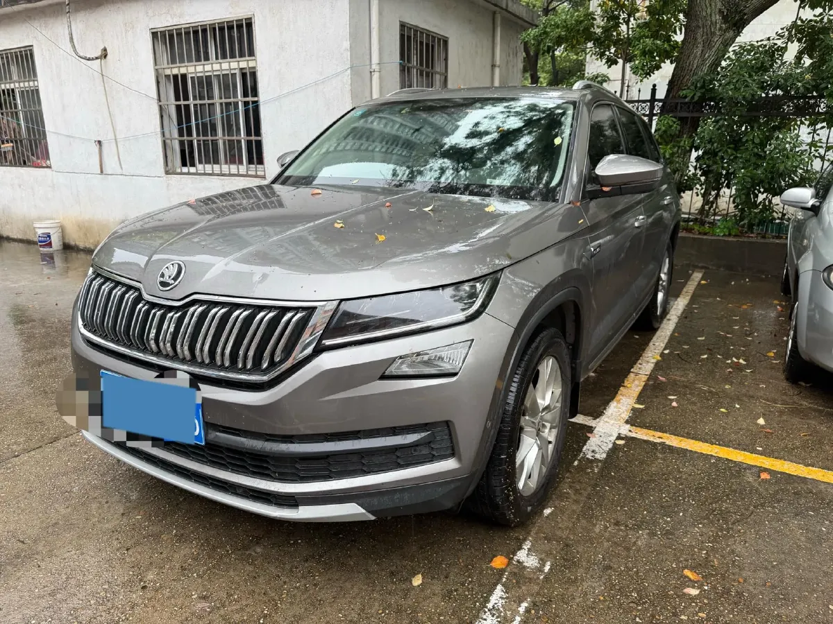 2019 Chevrolet Equinox 2.0T 260HP L4 9AT,autocango,china used car exporter,china ev exporter,chinese used car exporter,chinese used ev exporter