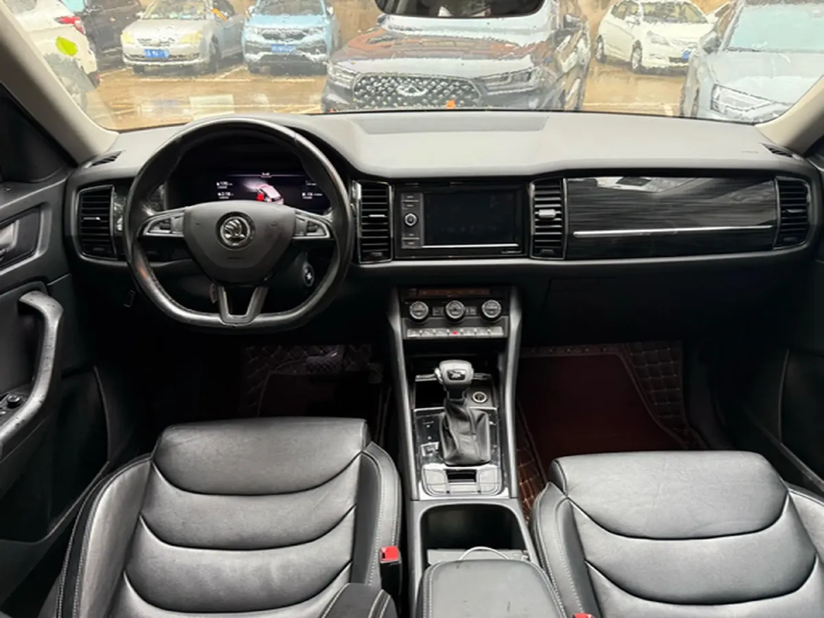 2019 Chevrolet Equinox 2.0T 260HP L4 9AT,autocango,china used car exporter,china ev exporter,chinese used car exporter,chinese used ev exporter