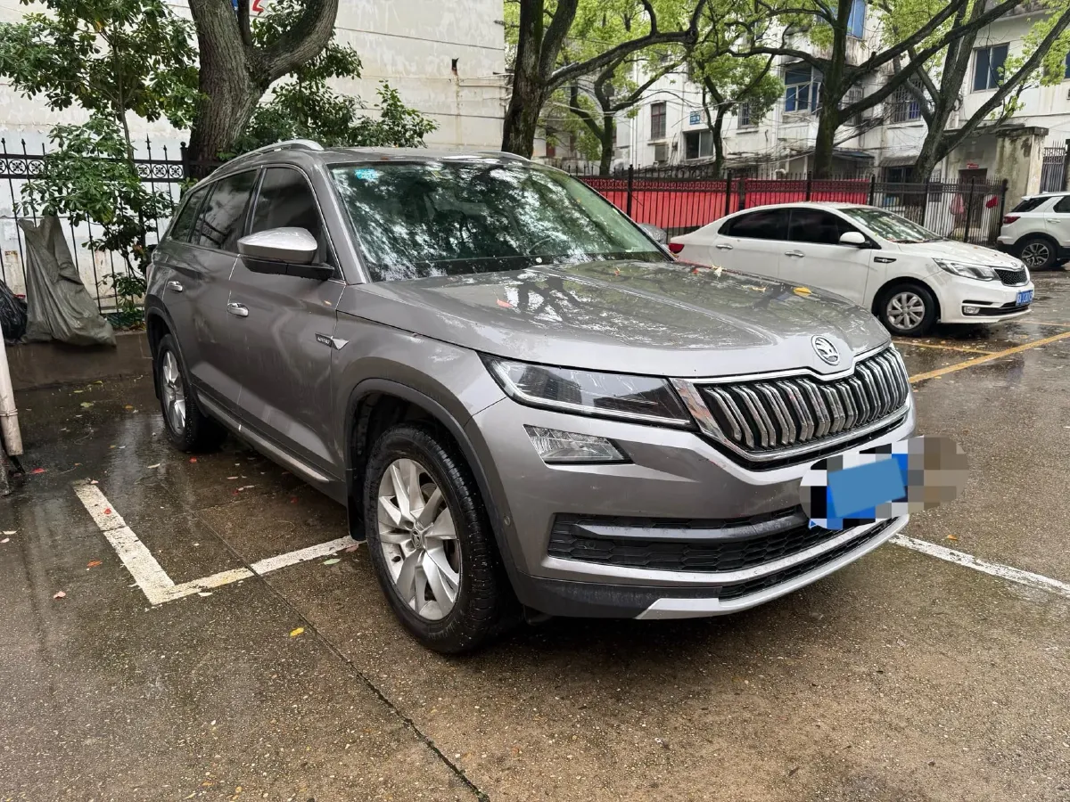 2019 Chevrolet Equinox 2.0T 260HP L4 9AT,autocango,china used car exporter,china ev exporter,chinese used car exporter,chinese used ev exporter