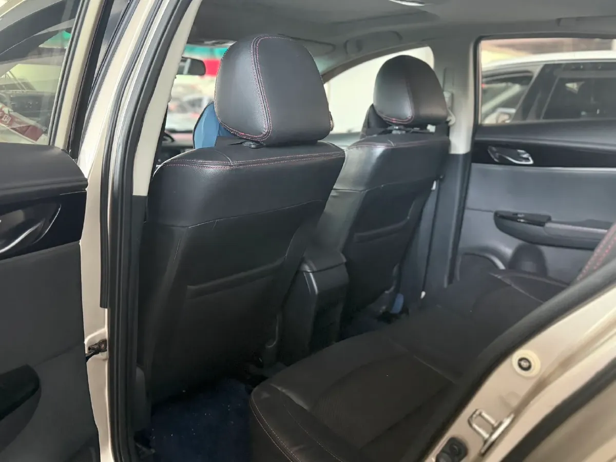 2018 HaiMa Family F5 1.6L 125HP L4 6AT,autocango,china used car exporter,china ev exporter,chinese used car exporter,chinese used ev exporter