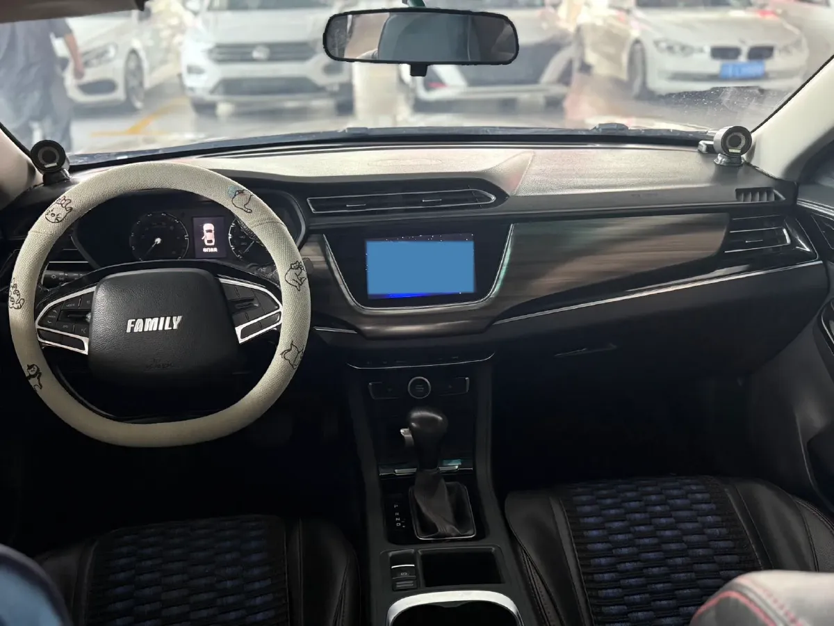 2018 HaiMa Family F5 1.6L 125HP L4 6AT,autocango,china used car exporter,china ev exporter,chinese used car exporter,chinese used ev exporter