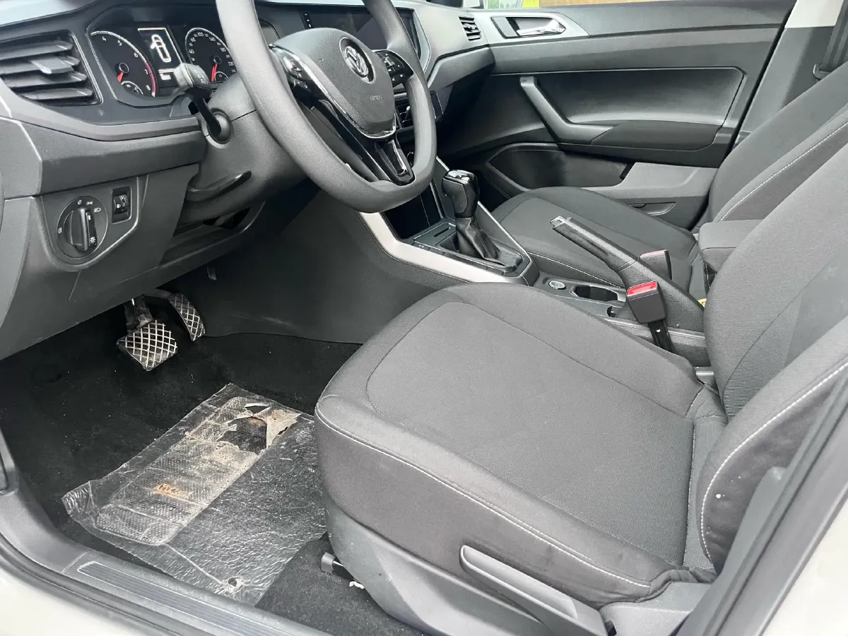 2019 Volkswagen Polo 1.5L 113HP L4 6AT,autocango,china used car exporter,china ev exporter,chinese used car exporter,chinese used ev exporter