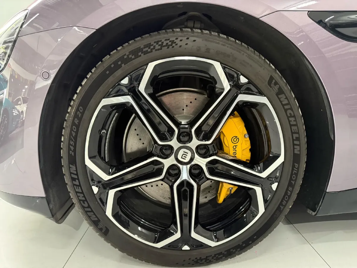 2024 MI SU7 BEV 101KWH,autocango,china used car exporter,china ev exporter,chinese used car exporter,chinese used ev exporter