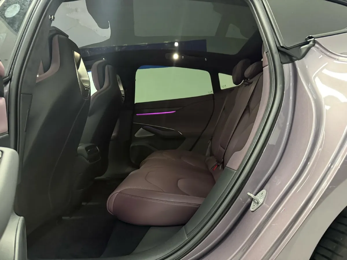 2024 MI SU7 BEV 101KWH,autocango,china used car exporter,china ev exporter,chinese used car exporter,chinese used ev exporter