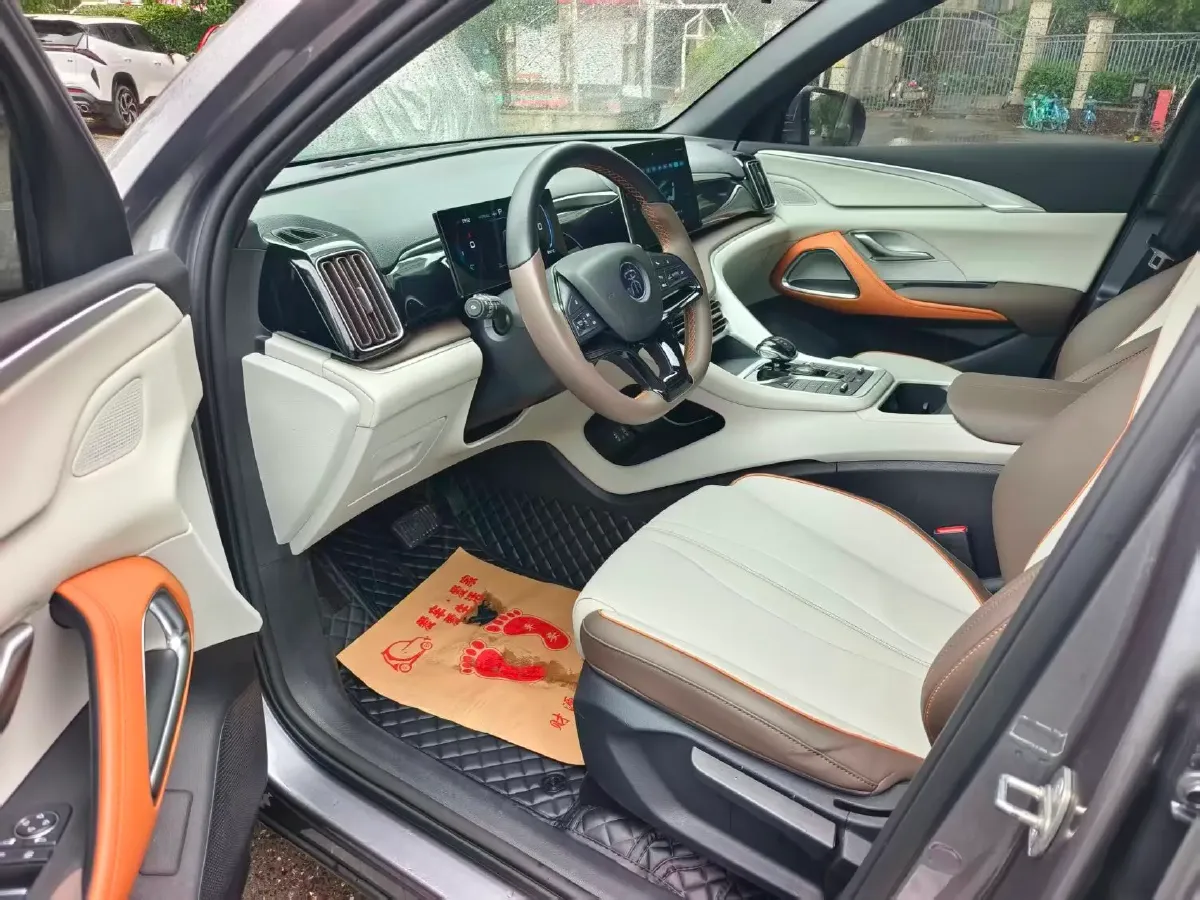 2022 Ruichi Auto EC35 BEV 82HP BEV 36.288KWH,autocango,china used car exporter,china ev exporter,chinese used car exporter,chinese used ev exporter
