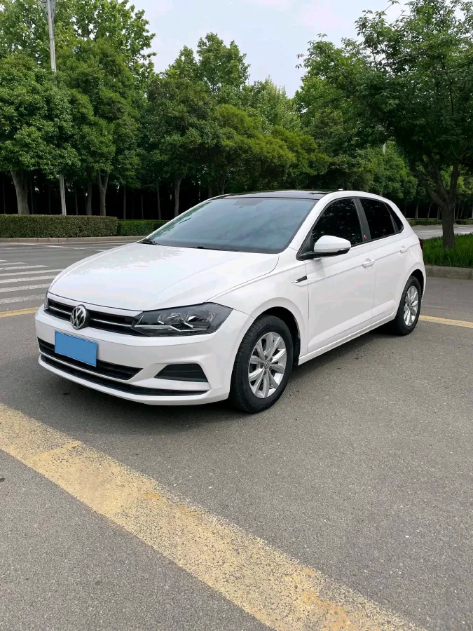 2019 Volkswagen Polo 1.5L 113HP L4 6AT,autocango,china used car exporter,china ev exporter,chinese used car exporter,chinese used ev exporter