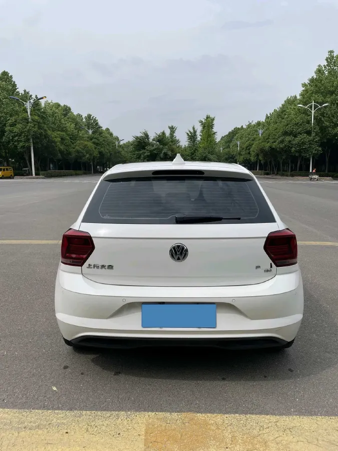 2019 Volkswagen Polo 1.5L 113HP L4 6AT,autocango,china used car exporter,china ev exporter,chinese used car exporter,chinese used ev exporter