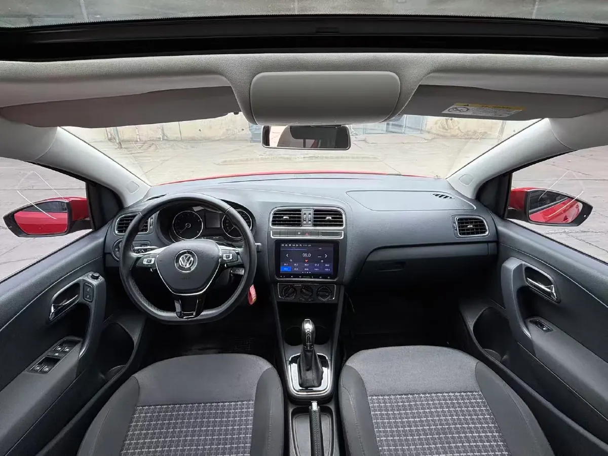 2016 Volkswagen Polo 1.6L 110HP L4 6AT,autocango,china used car exporter,china ev exporter,chinese used car exporter,chinese used ev exporter