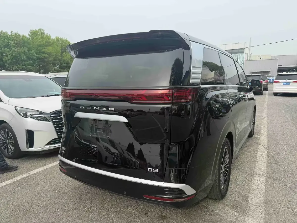 2023 Denza D9 1.5T 139HP L4 E-CVT PHEV 20.39KWH,autocango,china used car exporter,china ev exporter,chinese used car exporter,chinese used ev exporter