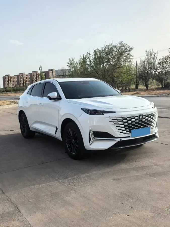 2021 ChangAn UNI-K 2.0T 233HP L4 8AT,autocango,china used car exporter,china ev exporter,chinese used car exporter,chinese used ev exporter
