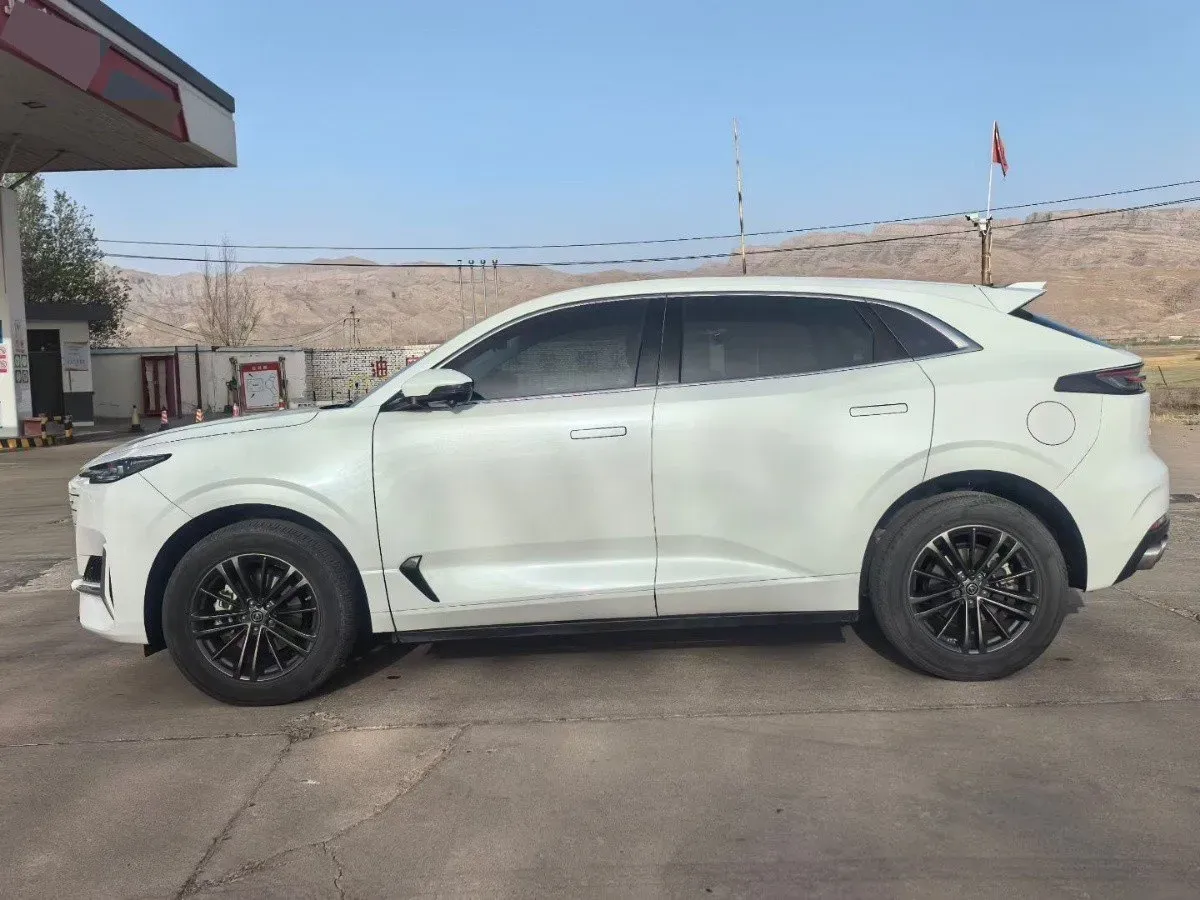 2021 ChangAn UNI-K 2.0T 233HP L4 8AT,autocango,china used car exporter,china ev exporter,chinese used car exporter,chinese used ev exporter