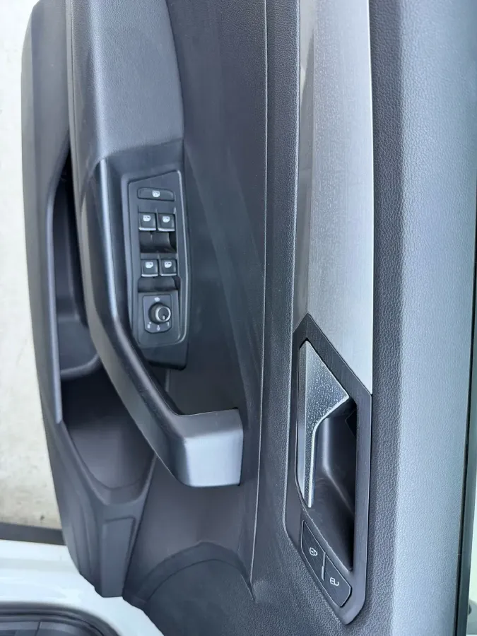 2021 Volkswagen T-Roc 1.4T 150HP L4 7DCT,autocango,china used car exporter,china ev exporter,chinese used car exporter,chinese used ev exporter