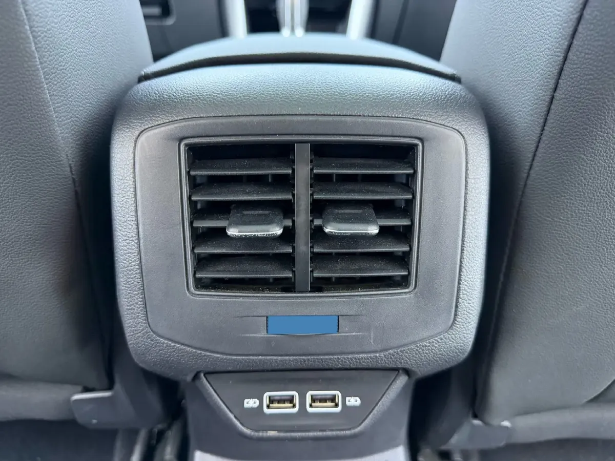 2021 Volkswagen T-Roc 1.4T 150HP L4 7DCT,autocango,china used car exporter,china ev exporter,chinese used car exporter,chinese used ev exporter