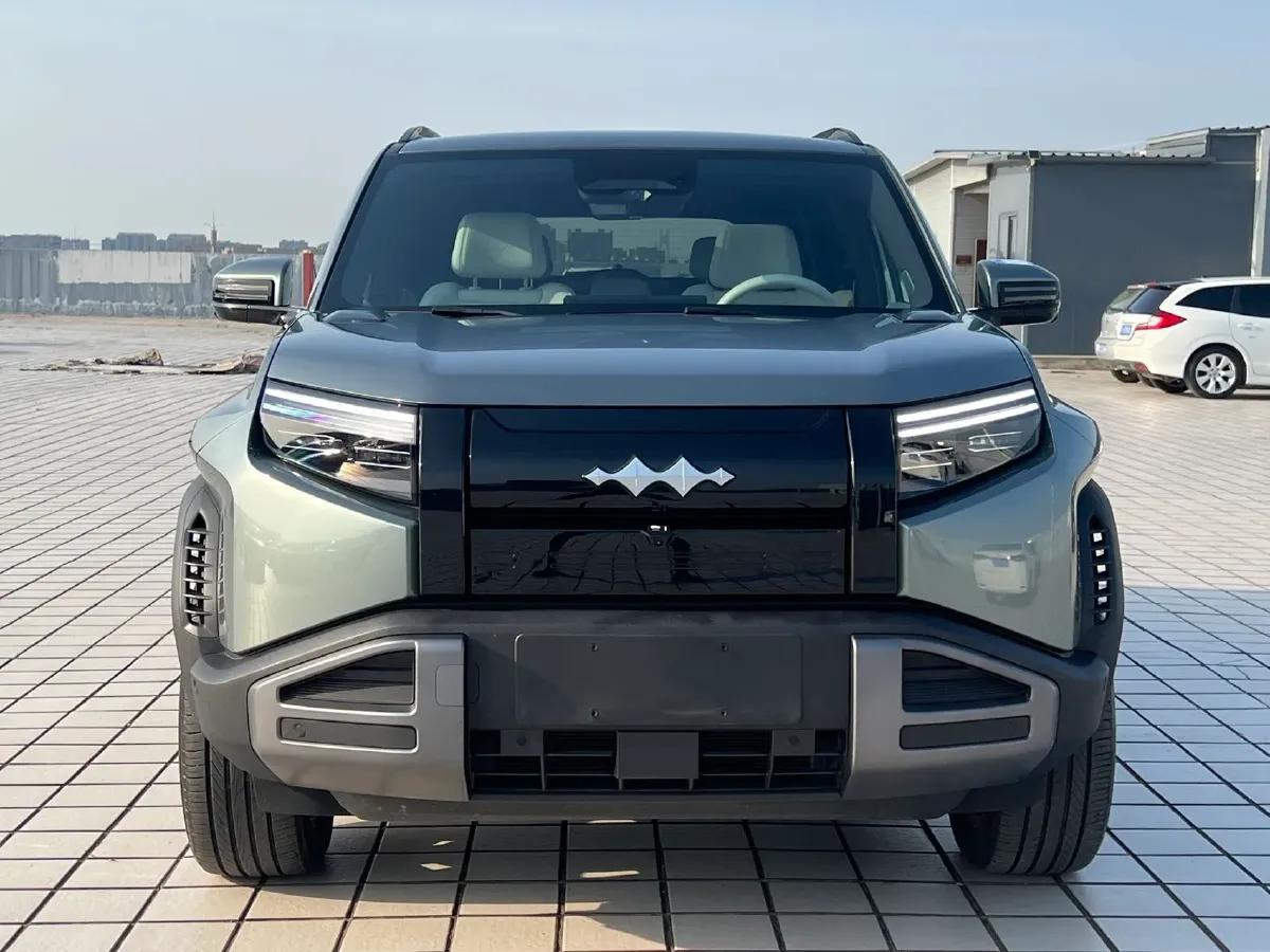 2025 FangChengBao Tai 3 BEV,autocango,china used car exporter,china ev exporter,chinese used car exporter,chinese used ev exporter