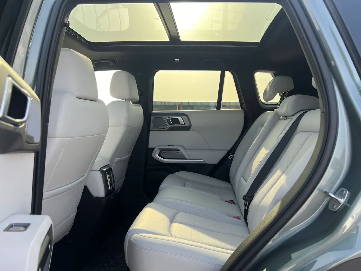 2025 FangChengBao Tai 3 BEV,autocango,china used car exporter,china ev exporter,chinese used car exporter,chinese used ev exporter