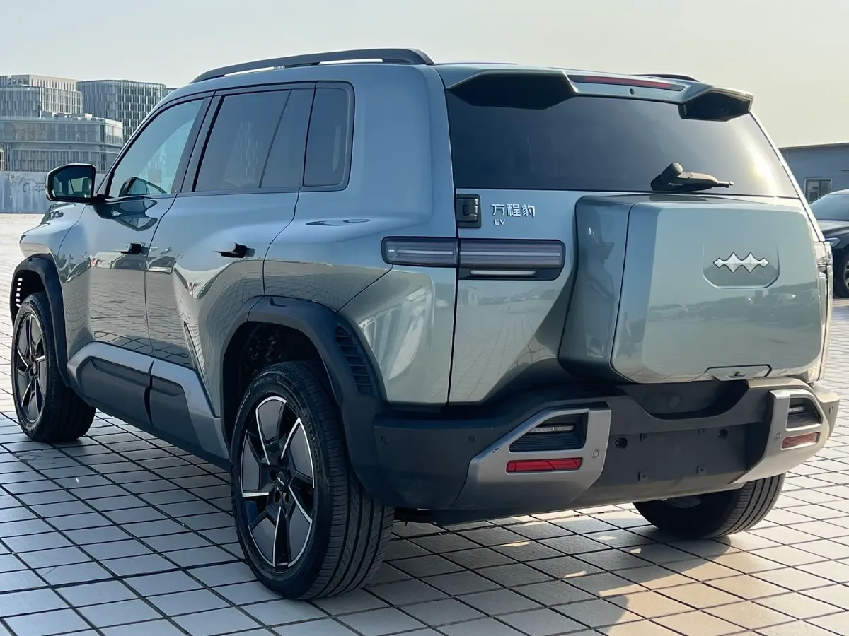 2025 FangChengBao Tai 3 BEV,autocango,china used car exporter,china ev exporter,chinese used car exporter,chinese used ev exporter