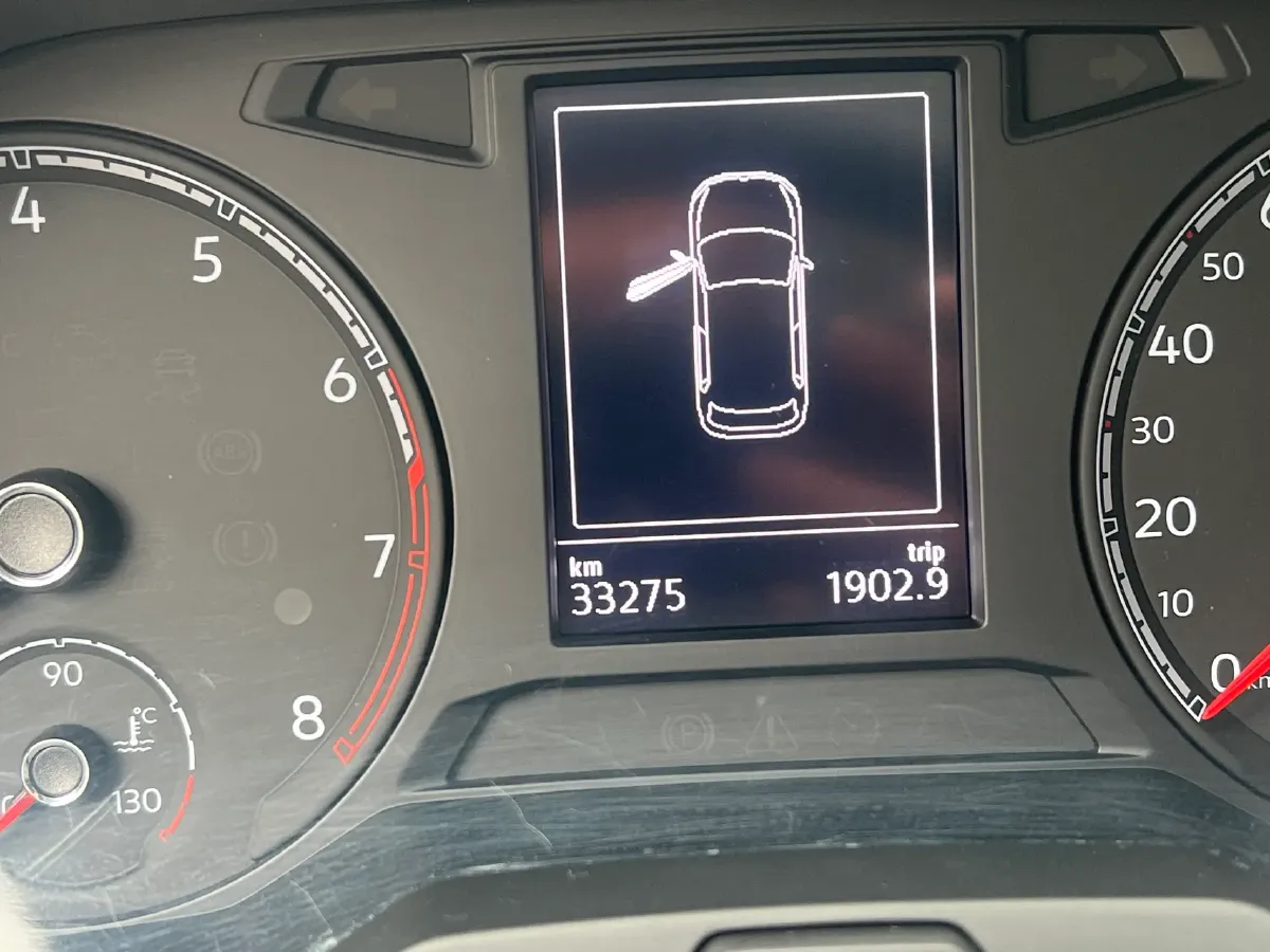 2022 Volkswagen T-Roc 1.4T 150HP L4 7DCT,autocango,china used car exporter,china ev exporter,chinese used car exporter,chinese used ev exporter