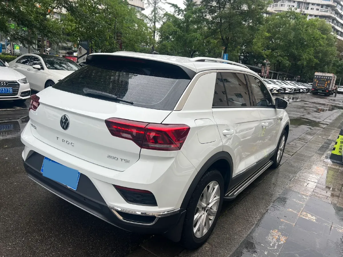 2022 Volkswagen T-Roc 1.4T 150HP L4 7DCT,autocango,china used car exporter,china ev exporter,chinese used car exporter,chinese used ev exporter