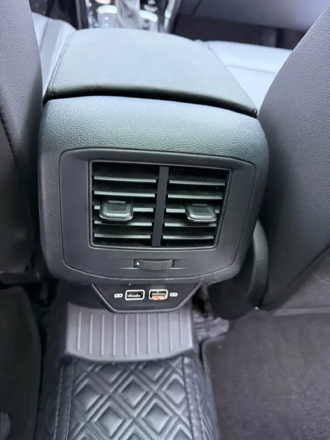 2021 Volkswagen T-Roc 1.4T 150HP L4 7DCT,autocango,china used car exporter,china ev exporter,chinese used car exporter,chinese used ev exporter